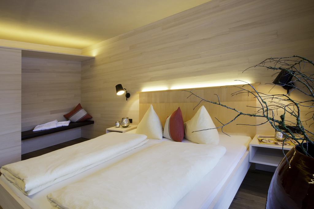 N Apartments Hotel Schoppernau Quarto foto